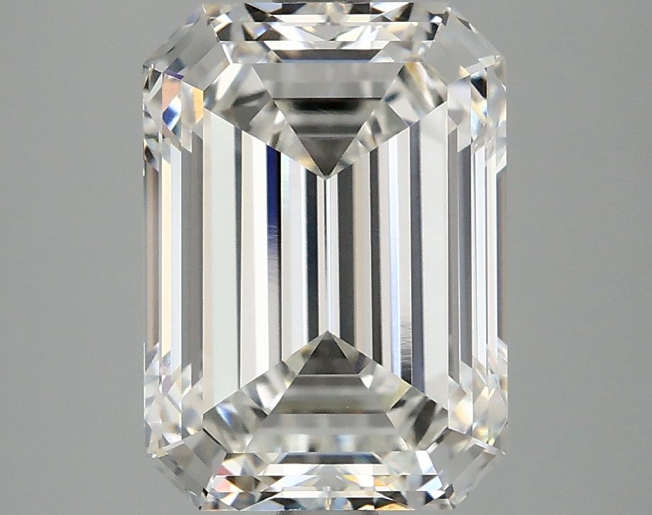 Lab-Grown Emerald Diamond - 4.01 Carats, F Color, VVS2 Clarity - Certified by IGI - Report Number: LG670424411