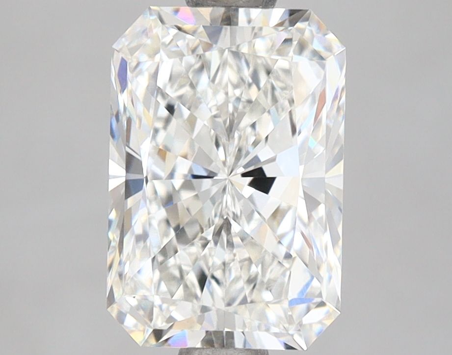 Lab-Grown Radiant Diamond - 2.52 Carats, Fancy Vivid Pink Color, VVS2 Clarity - Certified by IGI - Report Number: LG654408686