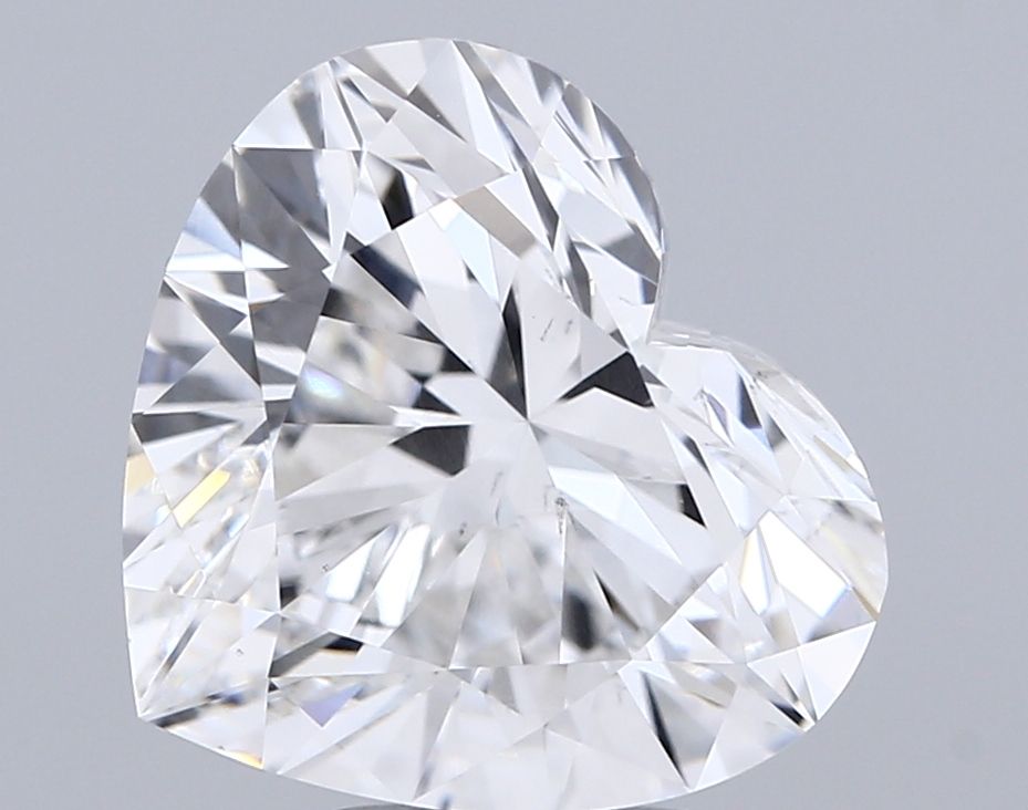 Lab-Grown Heart Diamond - 5.02 Carats, E Color, VS2 Clarity - Certified by IGI - Report Number: LG670430333