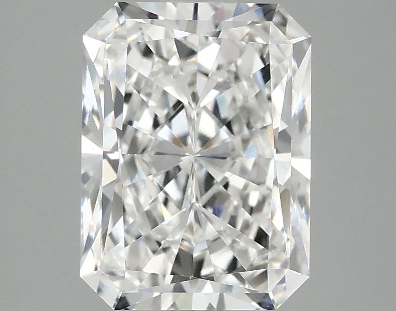 Lab-Grown Radiant Diamond - 2.47 Carats, F Color, VVS2 Clarity - Certified by IGI - Report Number: LG690527049