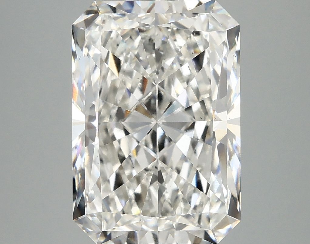 Lab-Grown Radiant Diamond - 4.8 Carats, F Color, VS2 Clarity - Certified by IGI - Report Number: LG692509492