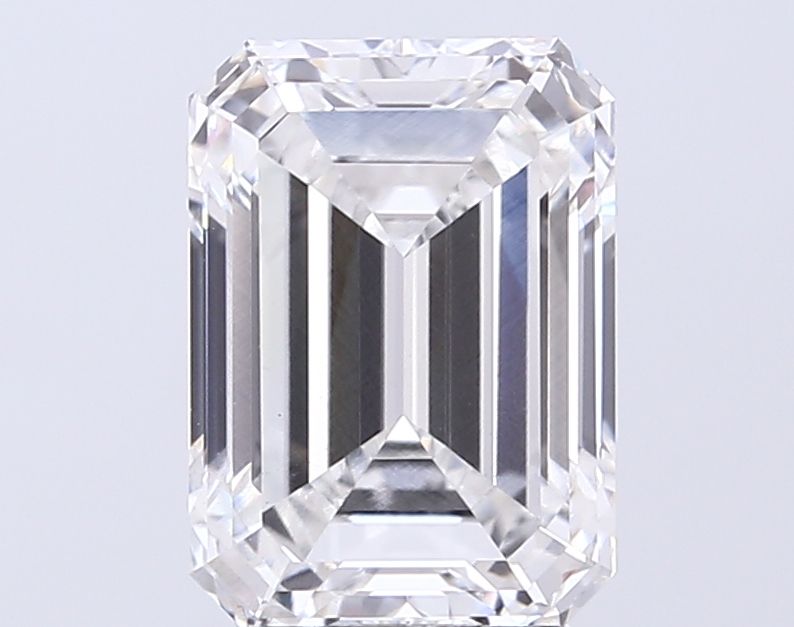 Lab-Grown Emerald Diamond - 4.09 Carats, E Color, VS2 Clarity - Certified by IGI - Report Number: LG715596029