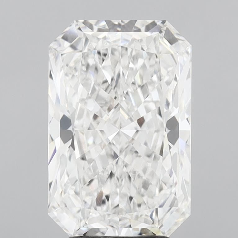Lab-Grown Radiant Diamond - 4.05 Carats, E Color, VVS2 Clarity - Certified by IGI - Report Number: LG719550805