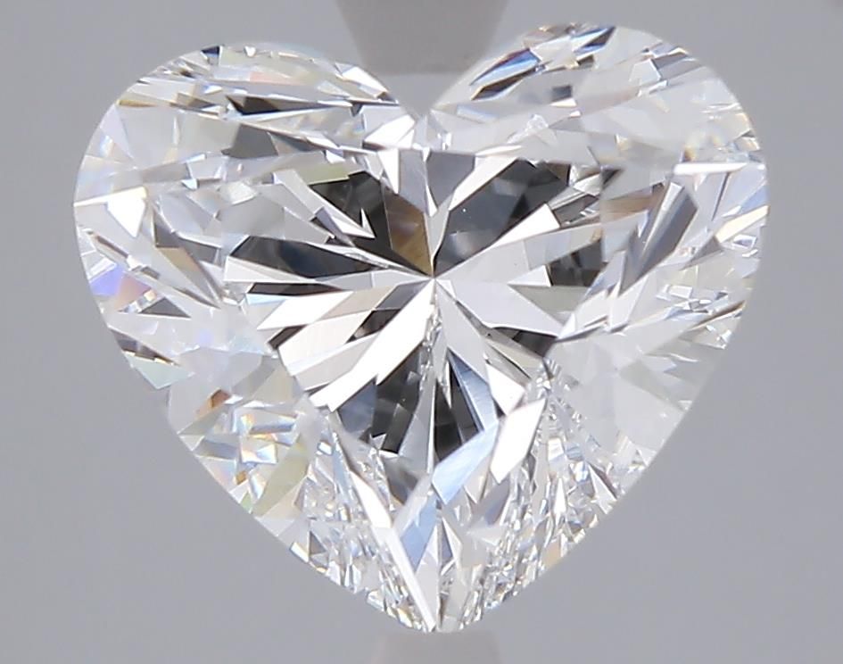 Lab-Grown Heart Diamond - 4.04 Carats, E Color, VVS2 Clarity - Certified by IGI - Report Number: LG681579464