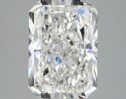Lab-Grown Radiant Diamond - 2.47 Carats, F Color, VS2 Clarity - Certified by IGI - Report Number: LG660435260