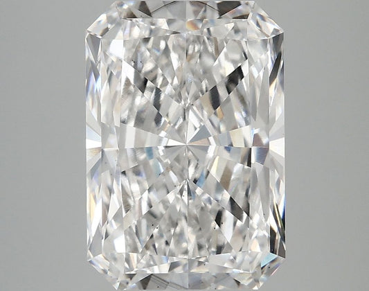 Lab-Grown Radiant Diamond - 4.76 Carats, F Color, VS2 Clarity - Certified by IGI - Report Number: LG715595572