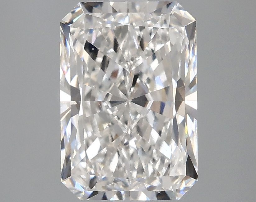 Lab-Grown Radiant Diamond - 2.47 Carats, F Color, VS1 Clarity - Certified by IGI - Report Number: LG660403602