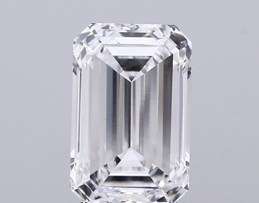 Lab-Grown Emerald Diamond - 2.51 Carats, D Color, VVS2 Clarity - Certified by IGI - Report Number: LG718502186