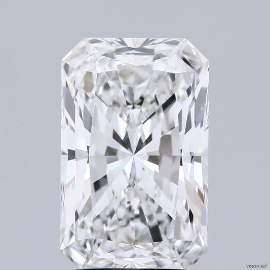 Lab-Grown Radiant Diamond - 3.08 Carats, E Color, VVS2 Clarity - Certified by IGI - Report Number: LG715583467