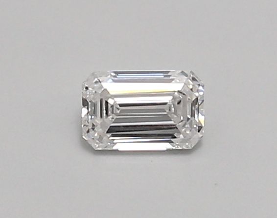 Lab-Grown Emerald Diamond - 0.33 Carats, E Color, VS1 Clarity - Certified by IGI - Report Number: LG678579095