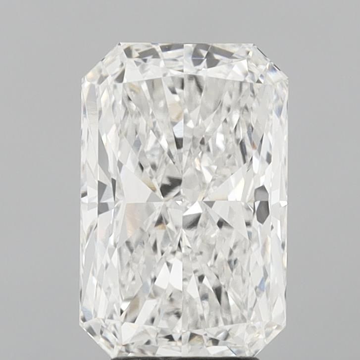 Lab-Grown Radiant Diamond - 4.0 Carats, E Color, VVS2 Clarity - Certified by IGI - Report Number: LG710539468