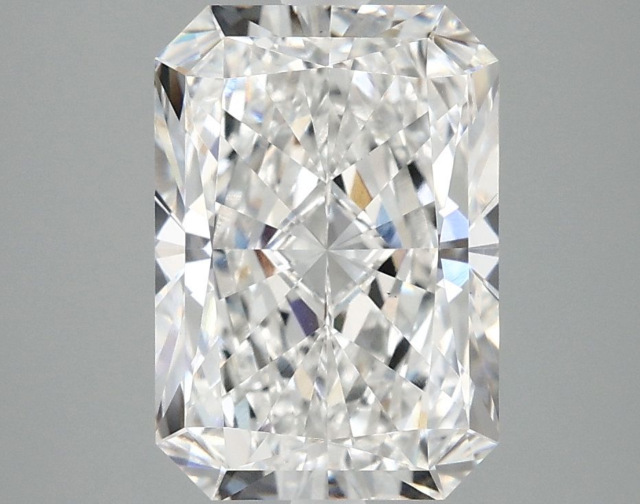 Lab-Grown Radiant Diamond - 3.59 Carats, E Color, VS1 Clarity - Certified by IGI - Report Number: LG691573351