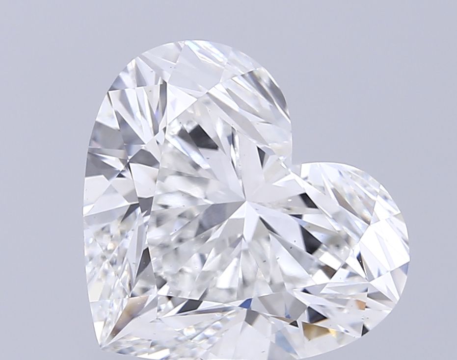 Lab-Grown Heart Diamond - 7.0 Carats, F Color, VS2 Clarity - Certified by IGI - Report Number: LG671483411