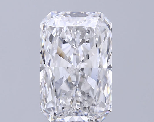Lab-Grown Radiant Diamond - 7.02 Carats, E Color, VS1 Clarity - Certified by IGI - Report Number: LG668461385