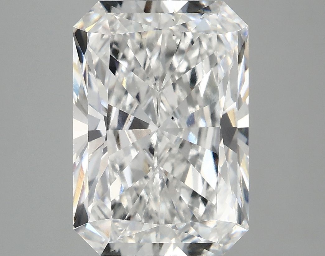 Lab-Grown Radiant Diamond - 5.04 Carats, F Color, VS2 Clarity - Certified by IGI - Report Number: LG690506376