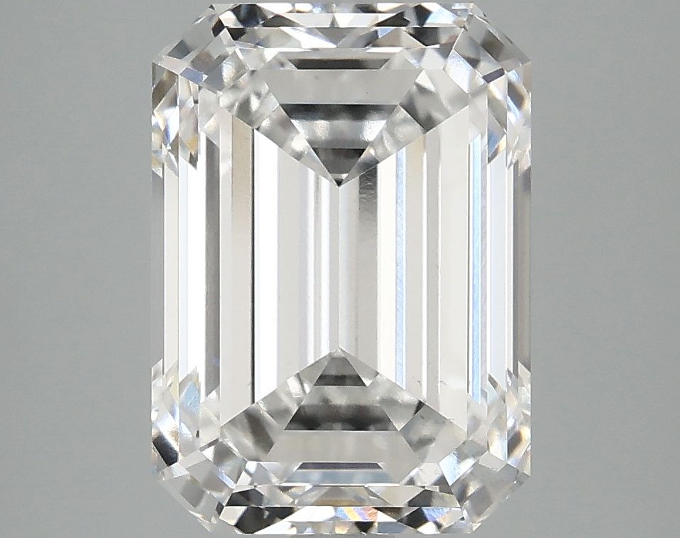 Lab-Grown Emerald Diamond - 4.59 Carats, E Color, VS2 Clarity - Certified by IGI - Report Number: LG697506242