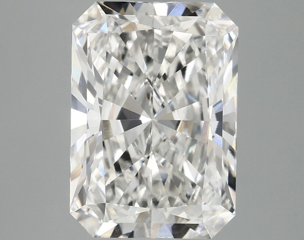 Lab-Grown Radiant Diamond - 4.1 Carats, F Color, VVS2 Clarity - Certified by IGI - Report Number: LG693528977