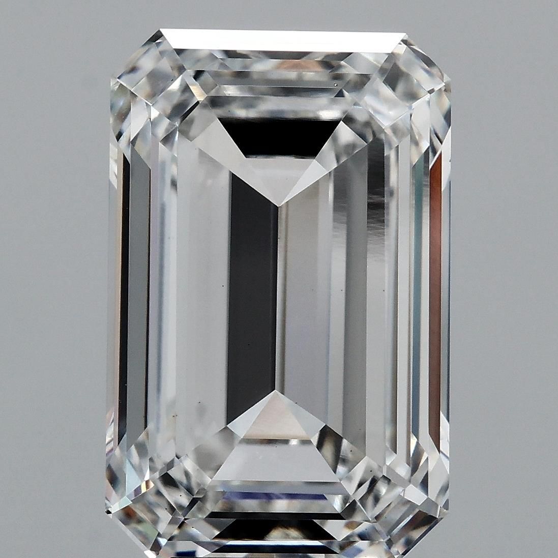 Lab-Grown Emerald Diamond - 8.01 Carats, F Color, VS1 Clarity - Certified by IGI - Report Number: LG704517373