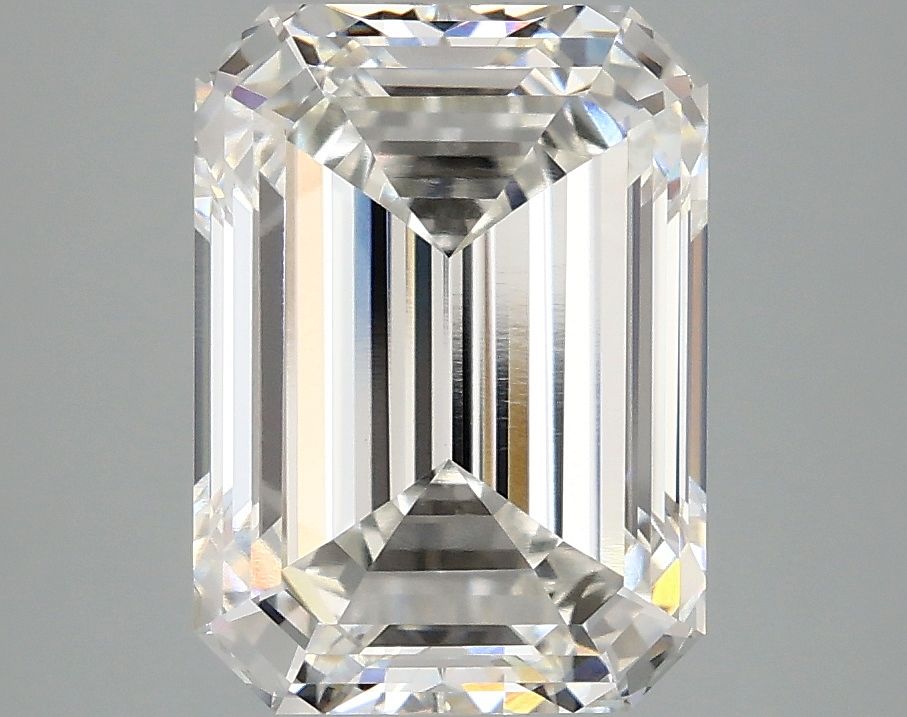 Lab-Grown Emerald Diamond - 4.02 Carats, F Color, VVS2 Clarity - Certified by IGI - Report Number: LG680550565