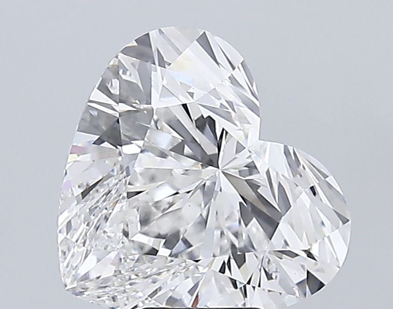 Lab-Grown Heart Diamond - 7.02 Carats, E Color, VS1 Clarity - Certified by IGI - Report Number: LG677558887