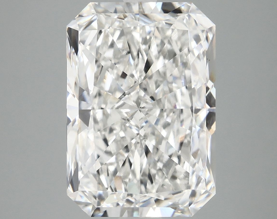 Lab-Grown Radiant Diamond - 6.05 Carats, F Color, VS1 Clarity - Certified by IGI - Report Number: LG696568238