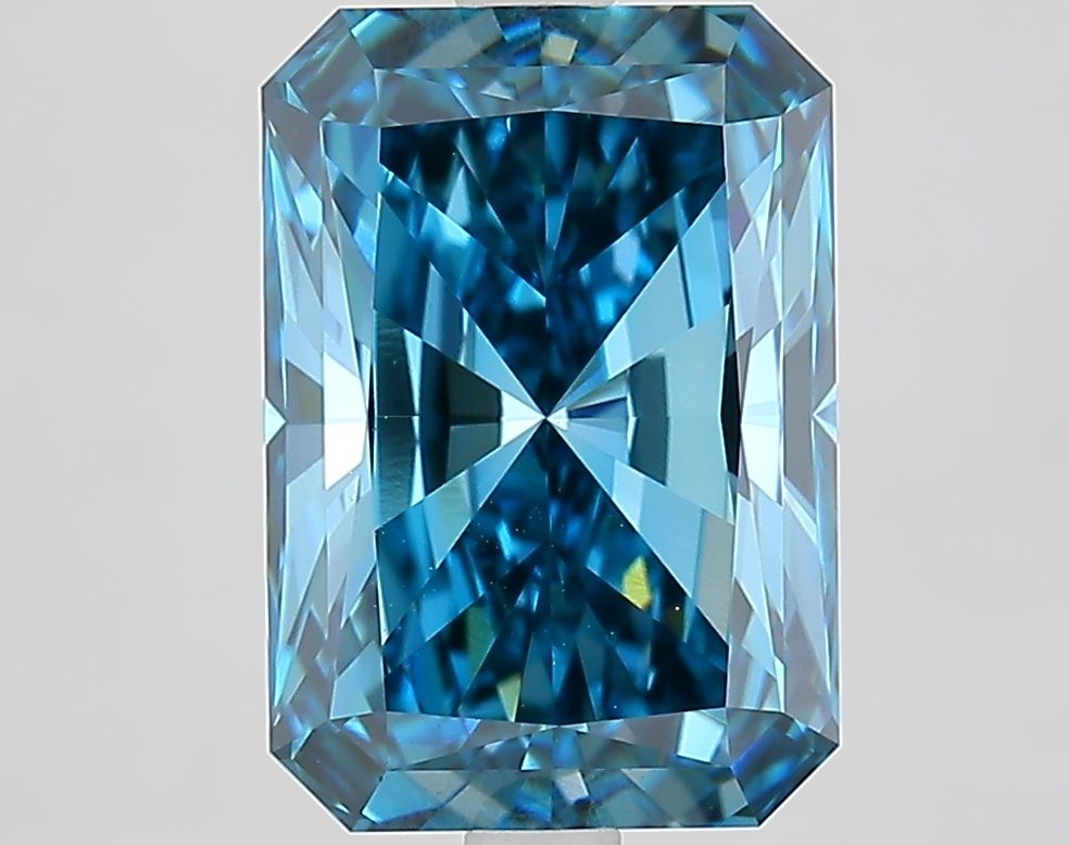 RADIANT 4.31ct FANCY VVS2 IGI - lg731595118