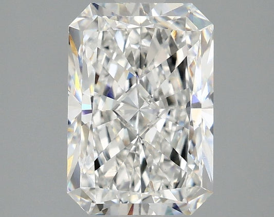 Lab-Grown Radiant Diamond - 2.46 Carats, E Color, VS1 Clarity - Certified by IGI - Report Number: LG662444902