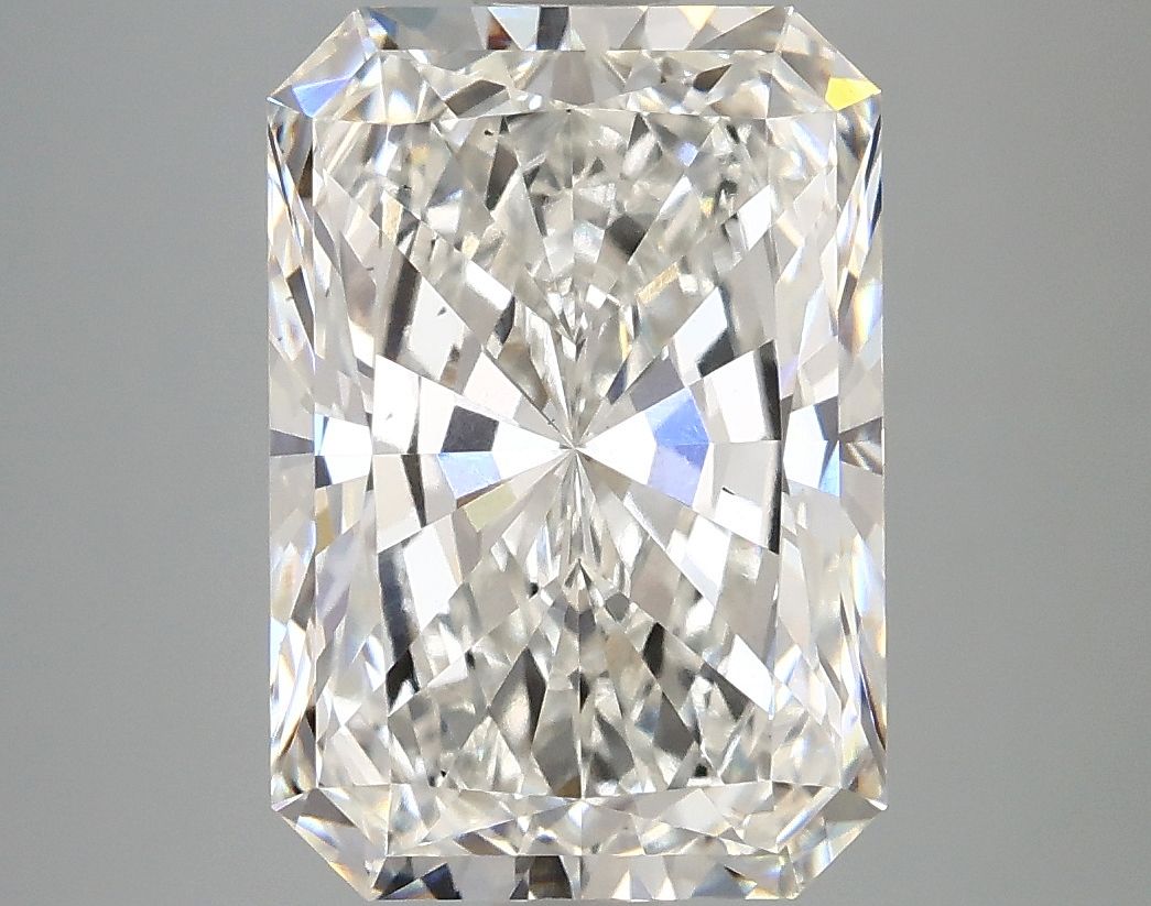 Lab-Grown Radiant Diamond - 4.67 Carats, F Color, VS2 Clarity - Certified by IGI - Report Number: LG666439658