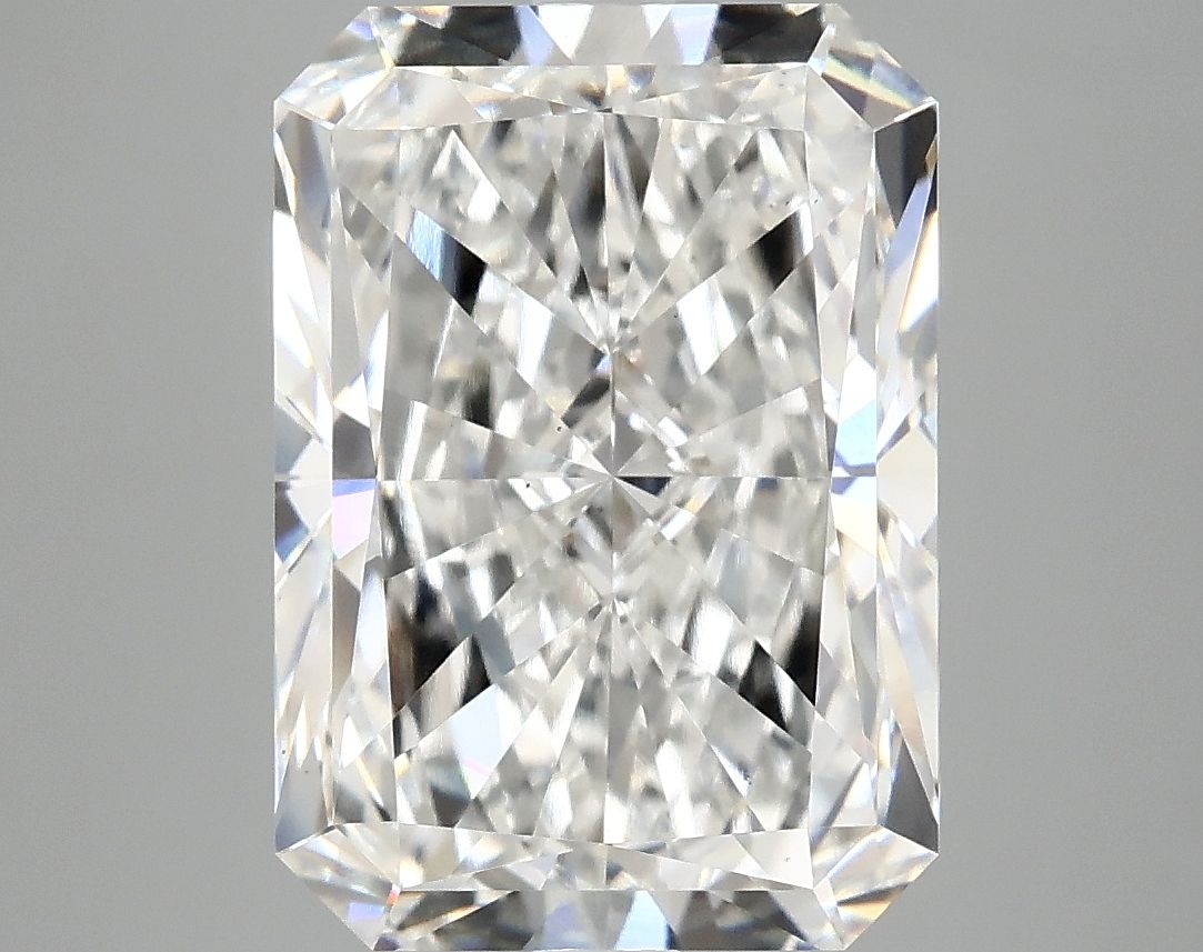 Lab-Grown Radiant Diamond - 6.0 Carats, E Color, VS2 Clarity - Certified by IGI - Report Number: LG712525717