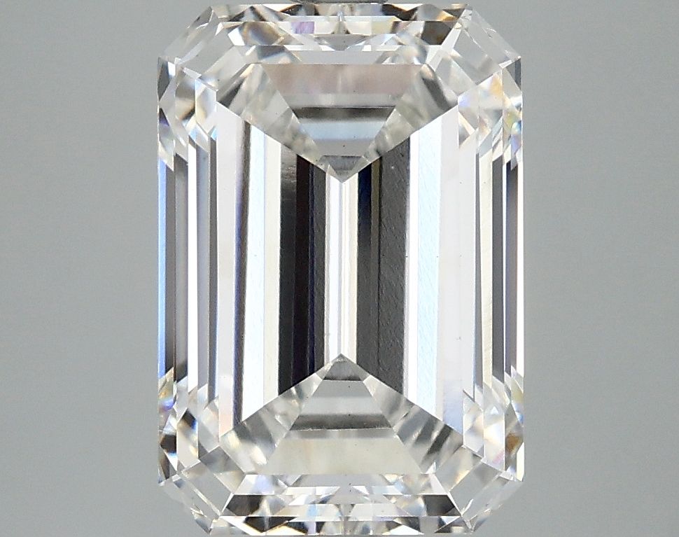 Lab-Grown Emerald Diamond - 4.6 Carats, F Color, VS1 Clarity - Certified by IGI - Report Number: LG662489805