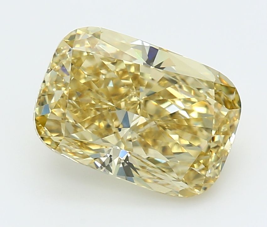 CUSHION MODIFIED 3.2ct FANCY VVS1 IGI - lg729524321