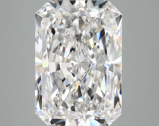 Lab-Grown Radiant Diamond - 4.07 Carats, F Color, VVS2 Clarity - Certified by IGI - Report Number: LG683538411