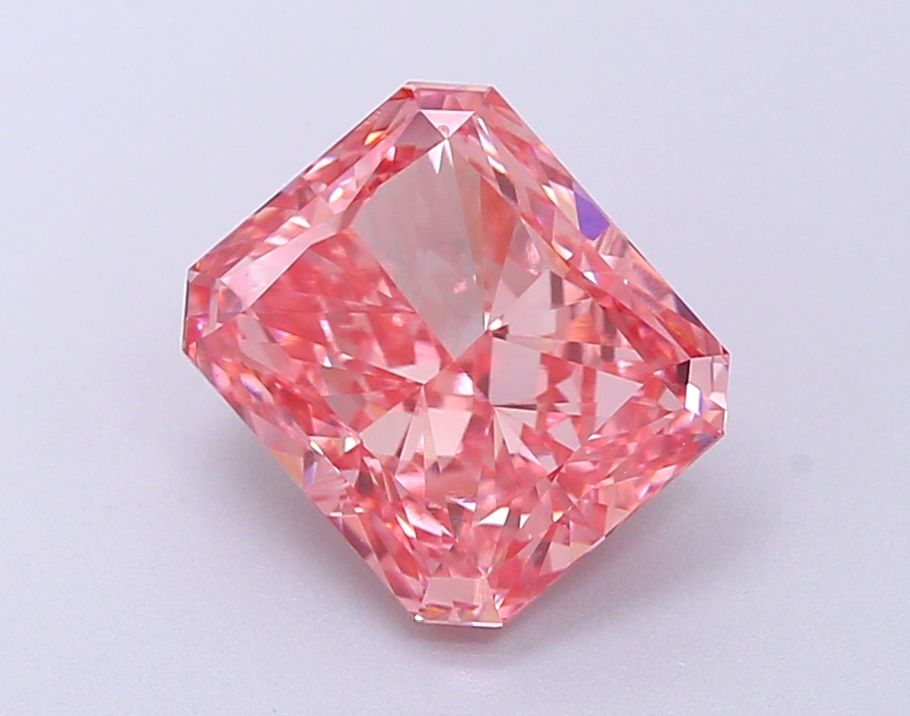 Lab-Grown Radiant Diamond - 2.51 Carats, Fancy Vivid Pink Color, VVS2 Clarity - Certified by IGI - Report Number: LG640449750