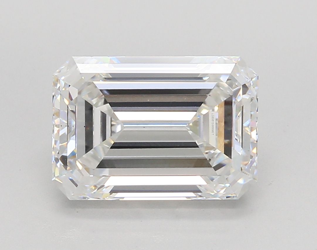 Lab-Grown Emerald Diamond - 4.07 Carats, E Color, VS2 Clarity - Certified by IGI - Report Number: LG681599967