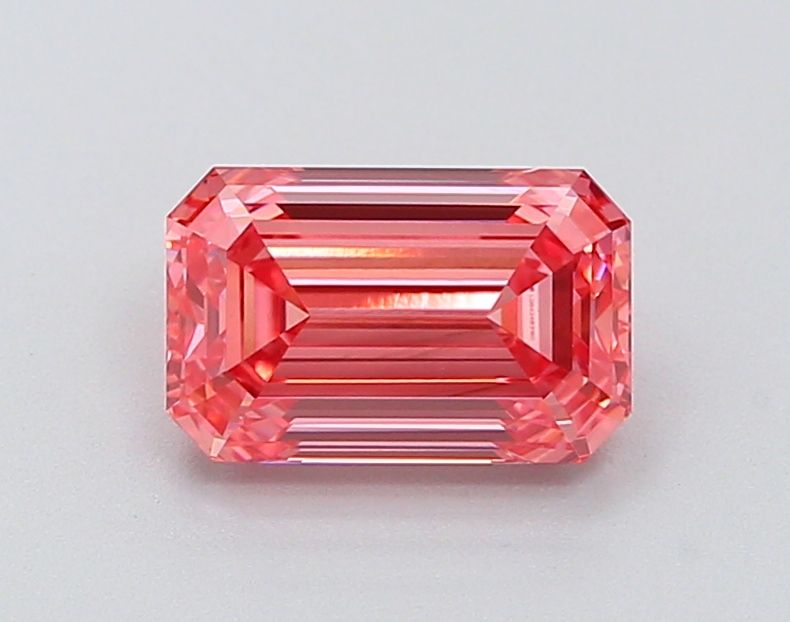 Lab-Grown Emerald Diamond - 1.56 Carats, Fancy Vivid Pink Color, VVS2 Clarity - Certified by IGI - Report Number: LG642483160