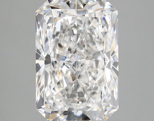 Lab-Grown Radiant Diamond - 2.96 Carats, E Color, VS2 Clarity - Certified by IGI - Report Number: LG680540617