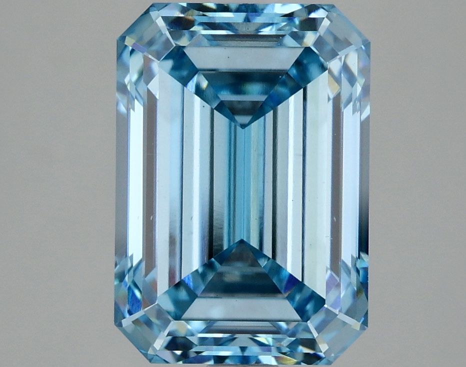 Lab-Grown Emerald Diamond - 4.04 Carats, Fancy Vivid Blue Color, VS1 Clarity - Certified by IGI - Report Number: LG637461414