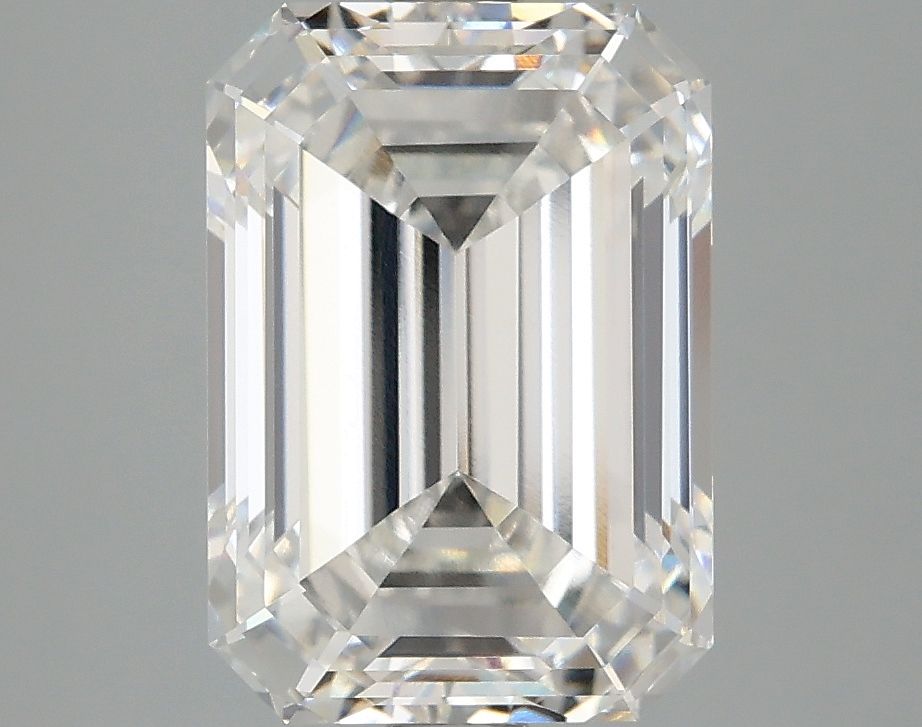 Lab-Grown Emerald Diamond - 4.01 Carats, F Color, VVS2 Clarity - Certified by IGI - Report Number: LG680526861