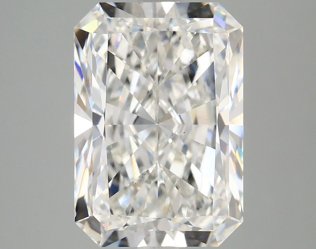 Lab-Grown Radiant Diamond - 4.73 Carats, F Color, VS2 Clarity - Certified by IGI - Report Number: LG685586921
