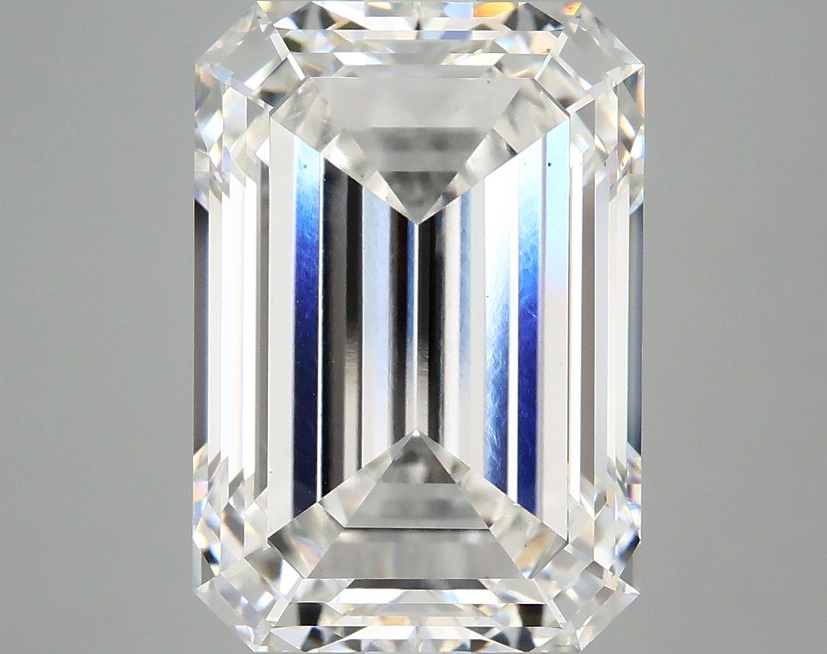 Lab-Grown Emerald Diamond - 8.2 Carats, F Color, VS2 Clarity - Certified by IGI - Report Number: LG712578776