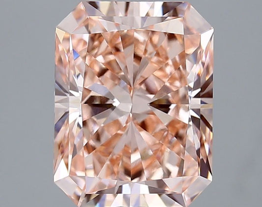 Lab-Grown Radiant Diamond - 4.52 Carats, Fancy Vivid Pink Color, VVS2 Clarity - Certified by IGI - Report Number: LG669406227