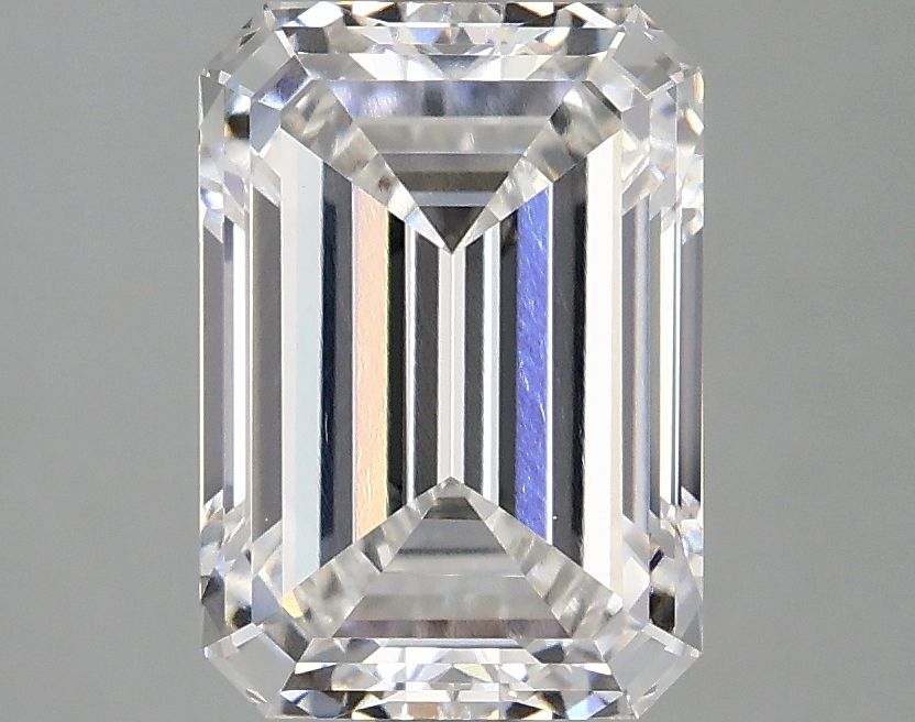 Lab-Grown Emerald Diamond - 2.98 Carats, E Color, VVS2 Clarity - Certified by IGI - Report Number: LG673401190