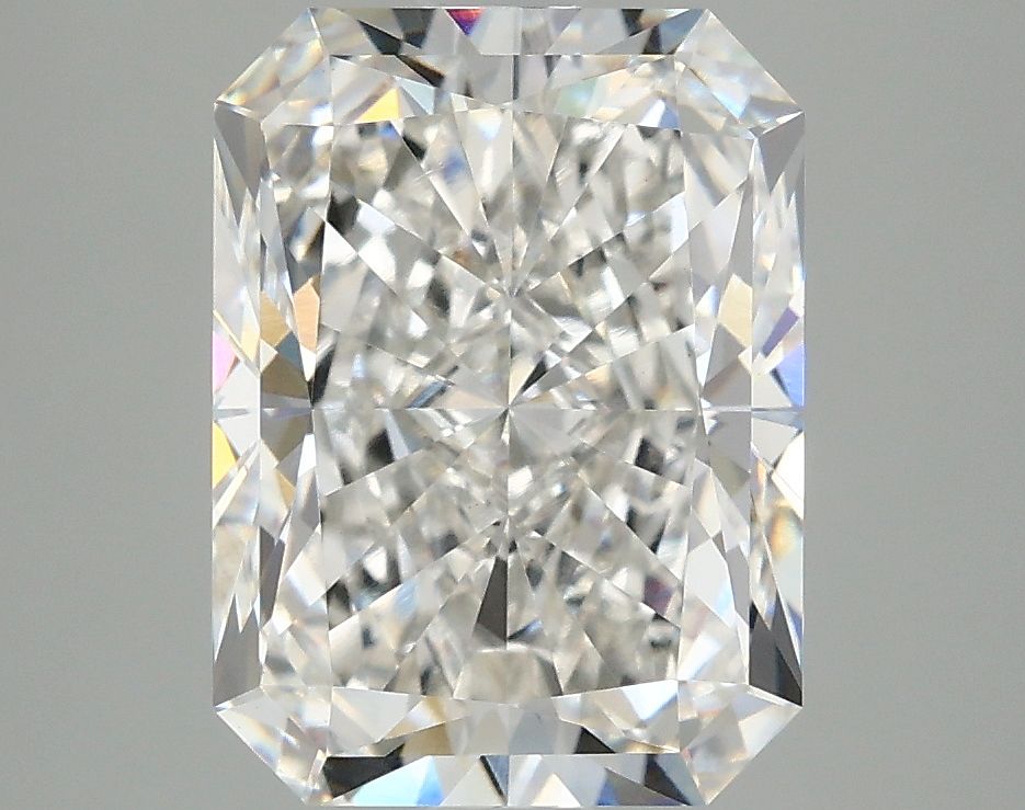 Lab-Grown Radiant Diamond - 4.08 Carats, F Color, VVS2 Clarity - Certified by IGI - Report Number: LG677505461