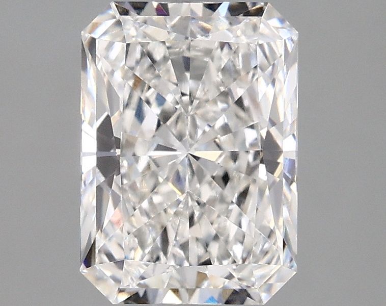 Lab-Grown Radiant Diamond - 1.96 Carats, E Color, VVS2 Clarity - Certified by IGI - Report Number: LG642480358