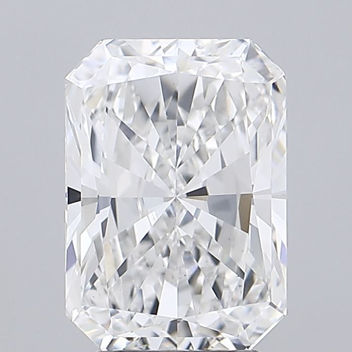 Lab-Grown Radiant Diamond - 4.0 Carats, E Color, VS1 Clarity - Certified by IGI - Report Number: LG717514466