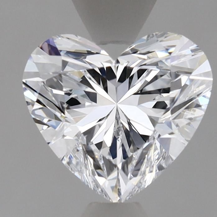 Lab-Grown Heart Diamond - 1.47 Carats, E Color, VS1 Clarity - Certified by IGI - Report Number: LG638415631