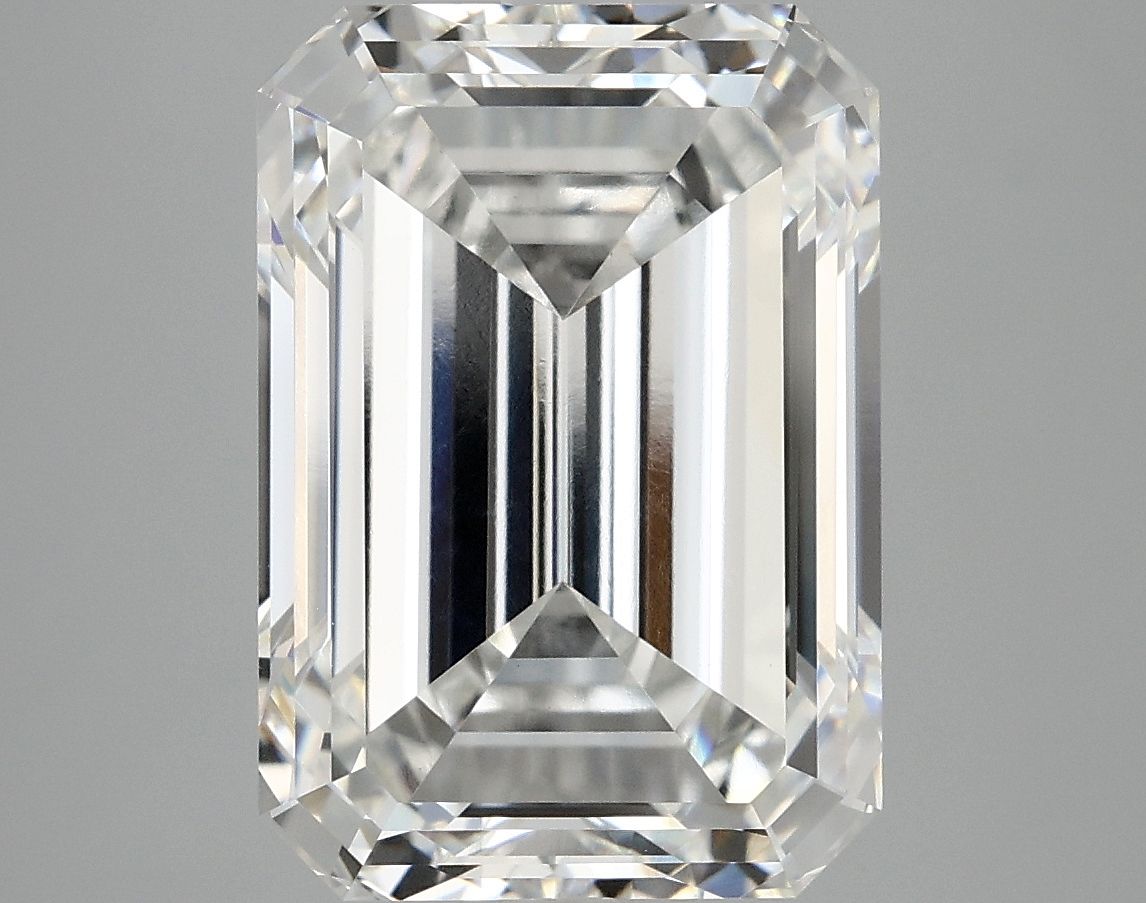 Lab-Grown Emerald Diamond - 7.52 Carats, F Color, VVS2 Clarity - Certified by IGI - Report Number: LG715533391