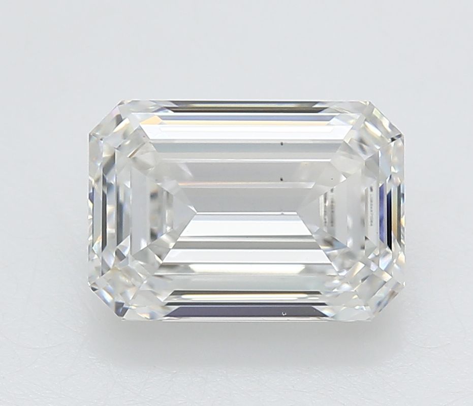 Lab-Grown Emerald Diamond - 4.03 Carats, E Color, VS2 Clarity - Certified by IGI - Report Number: LG654471064