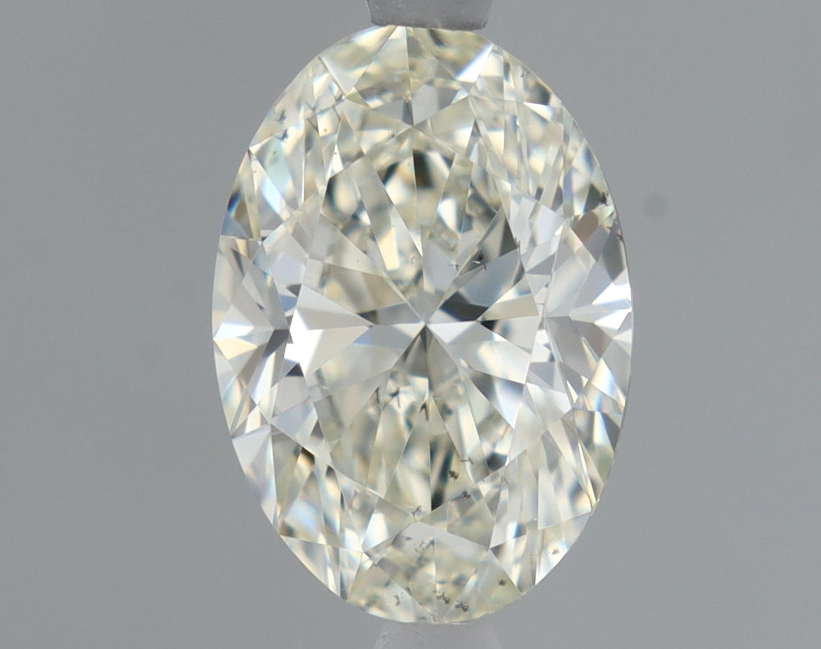 Natural Mined Oval Diamond - 0.83 Carats, L Color, VS2 Clarity - Timeless Beauty and Exceptional Brilliance - Non-Certified