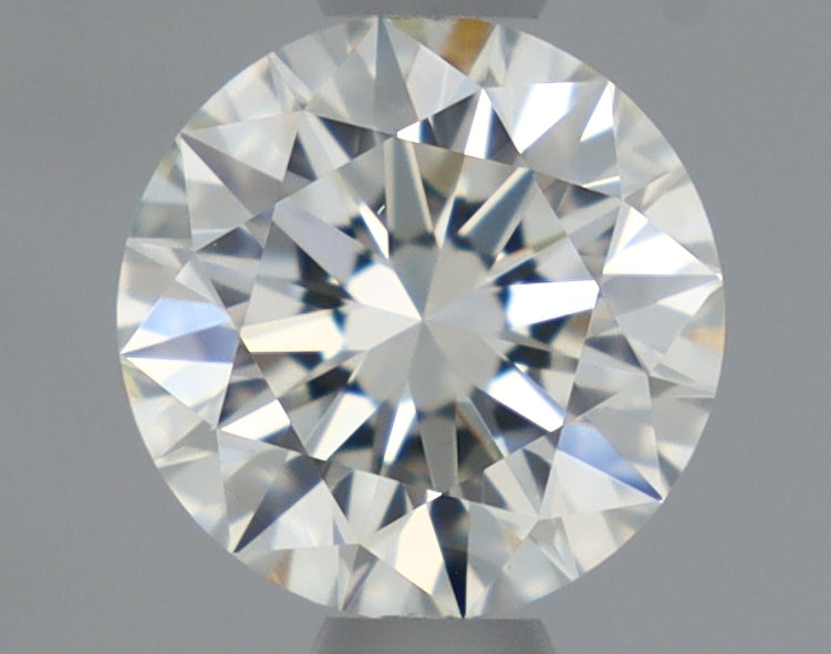 Natural Mined Round Diamond - 0.7 Carats, I Color, VVS2 Clarity - Timeless Beauty and Exceptional Brilliance - Non-Certified